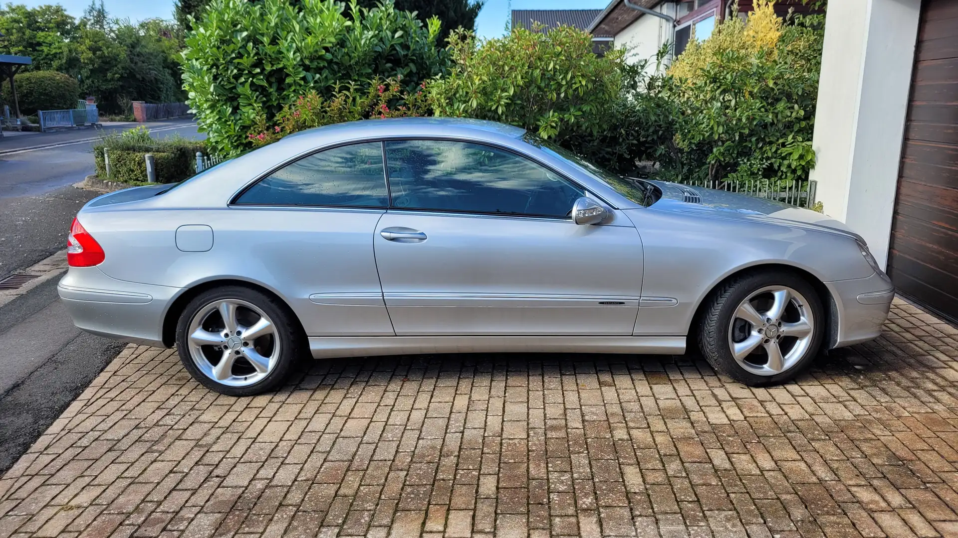 Mercedes-Benz CLK 240 CLK Coupe 240Elegance Silber - 1