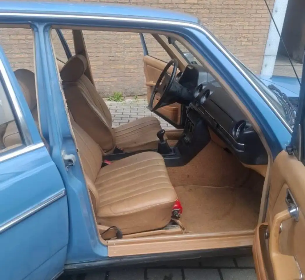Mercedes-Benz 240, foto 3