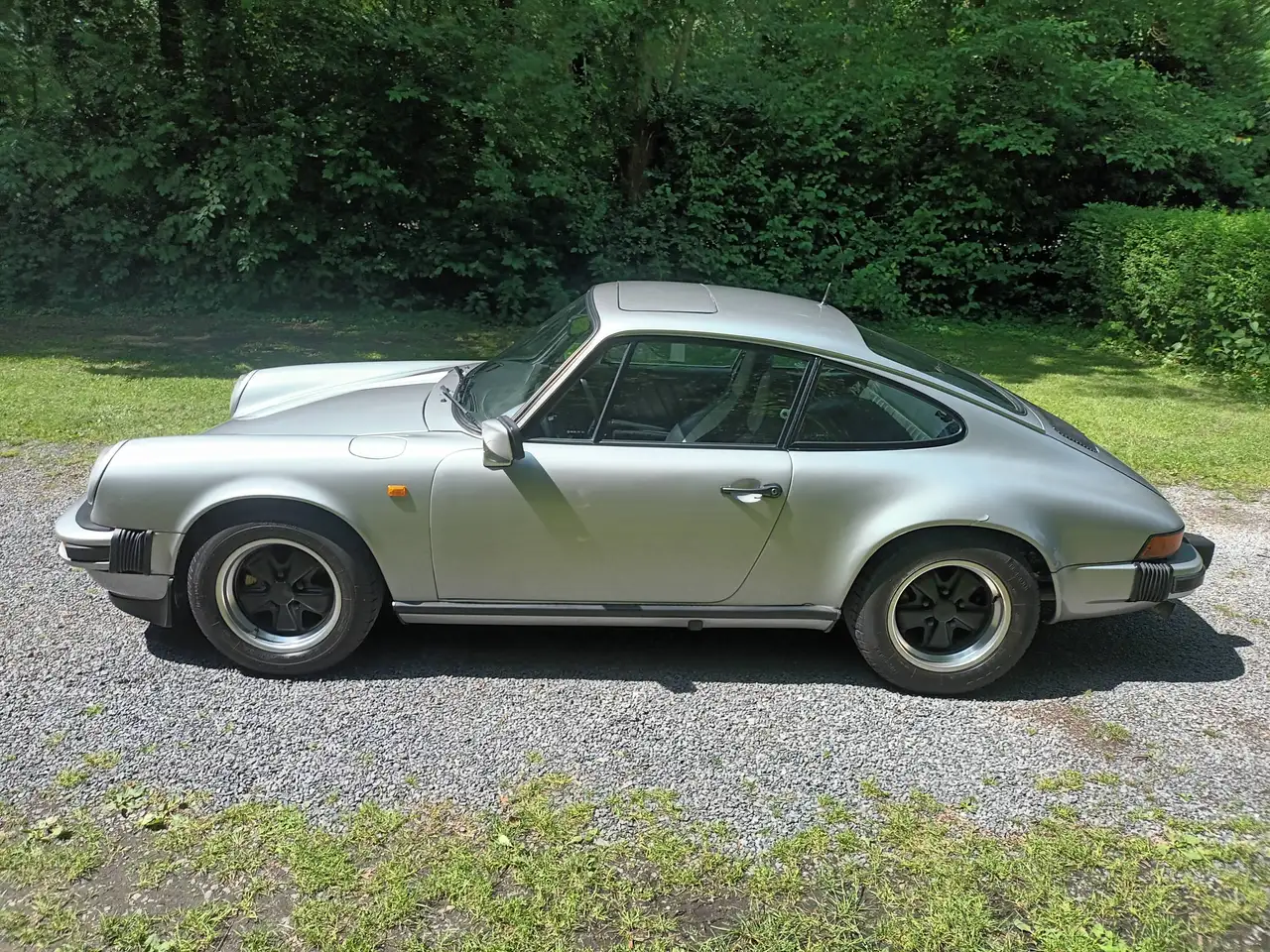 Porsche 911 Carrera 3.0, foto 2