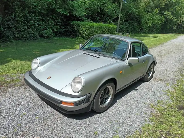 Porsche Carrera 3.0