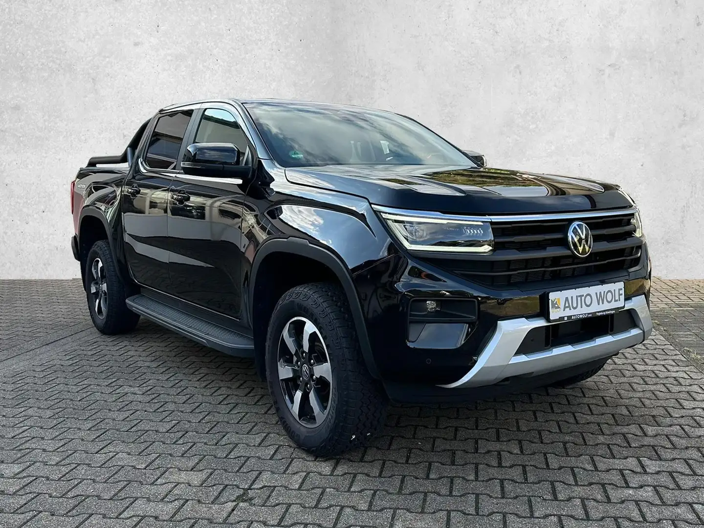 Volkswagen Amarok Life 2.0 TDI 4MOTION 10-Gang Automatik Schwarz - 2