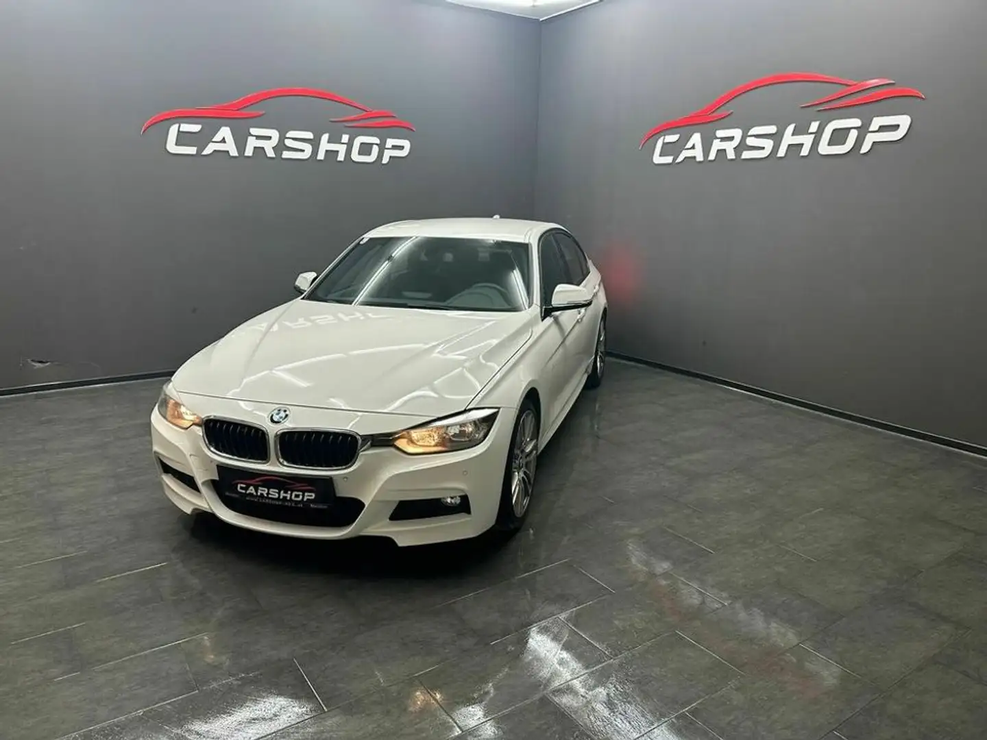 BMW 318 d M-Paket Bianco - 2