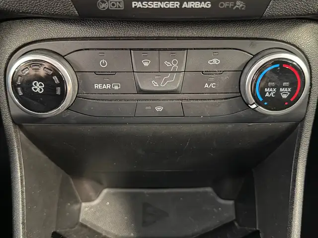 Ford Fiesta view 26