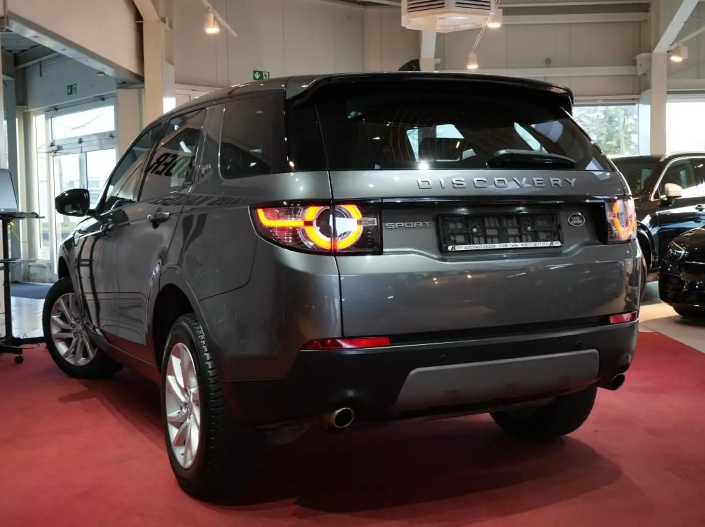 Land Rover Discovery Sport *LED*Navi *Kamera Grau - 2