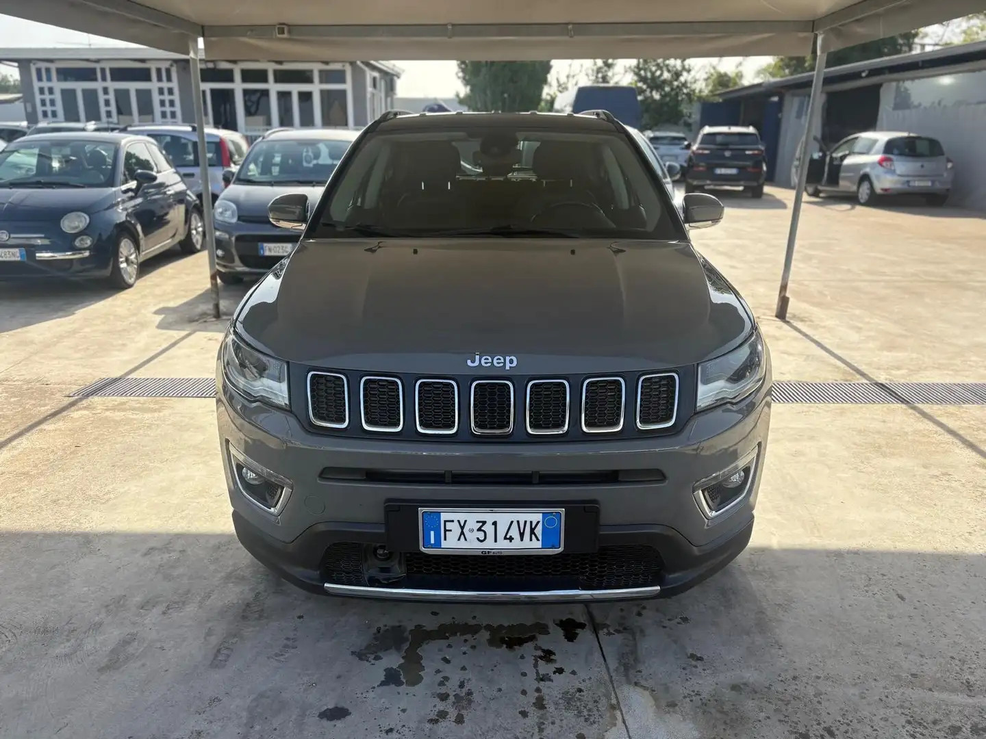 Jeep Compass Compass 1.6 Multijet II 2WD Limited Gris - 1