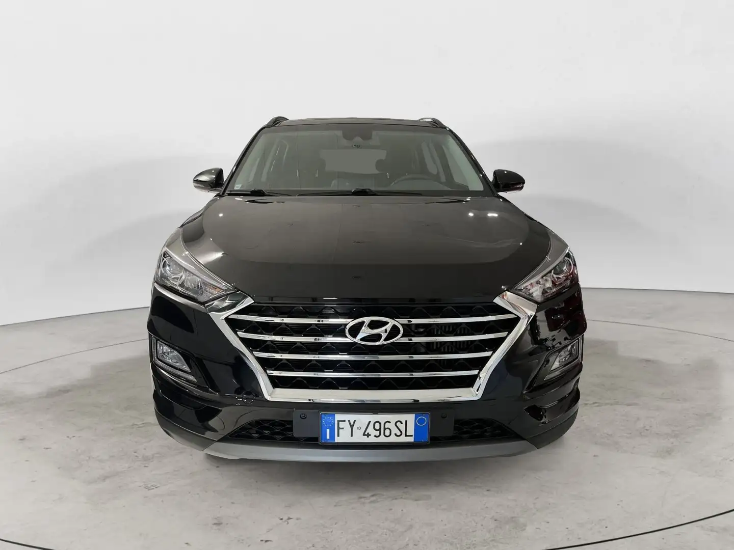 Hyundai TUCSON 1.6 CRDi 136CV DCT XPrime Grijs - 2