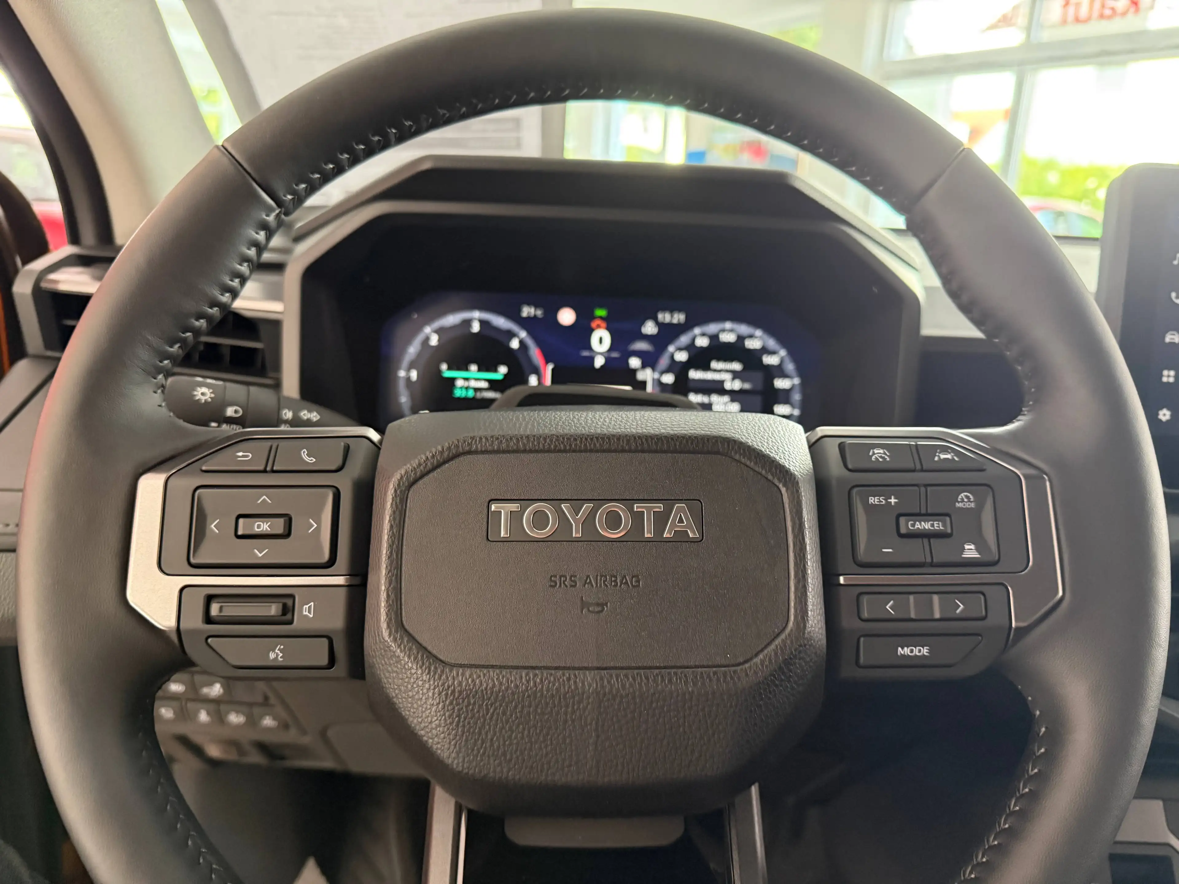 Toyota Hilux HiLux 4x4 Double Cab Autm. Invincible,360°Kamera,JBL,Navi,Leder — photo 14