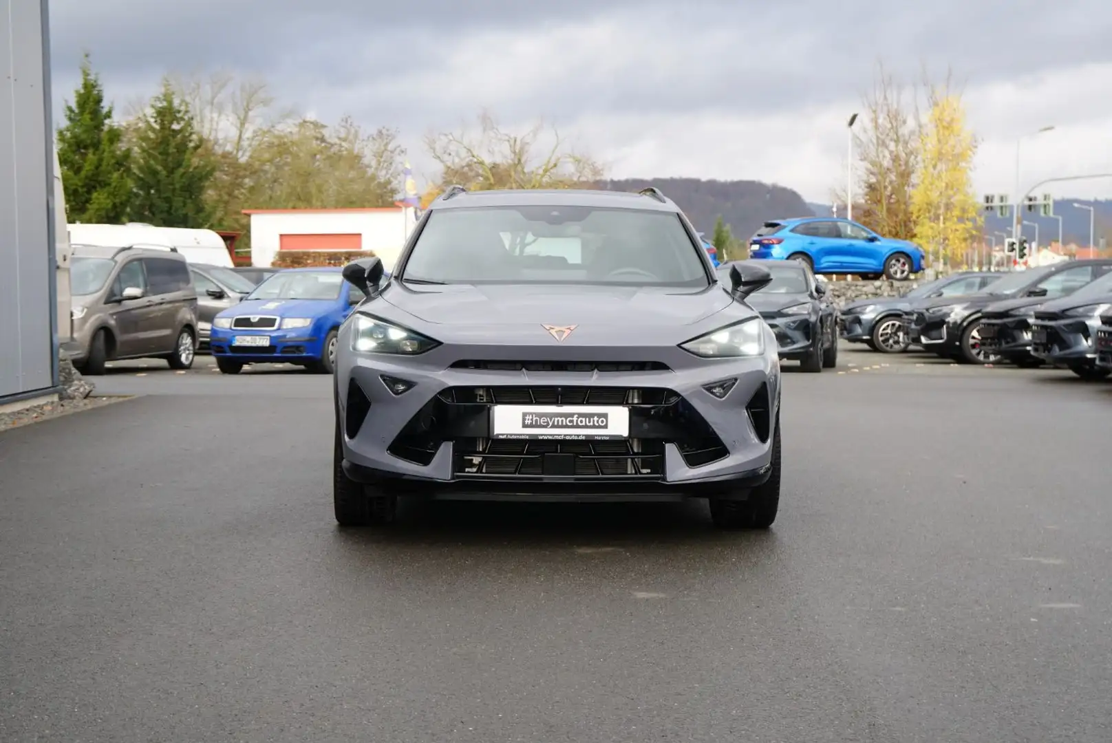 CUPRA Formentor VZ 2.0 TSI 4Drive *19Zoll*Pano*ACC*DCC Gris - 2