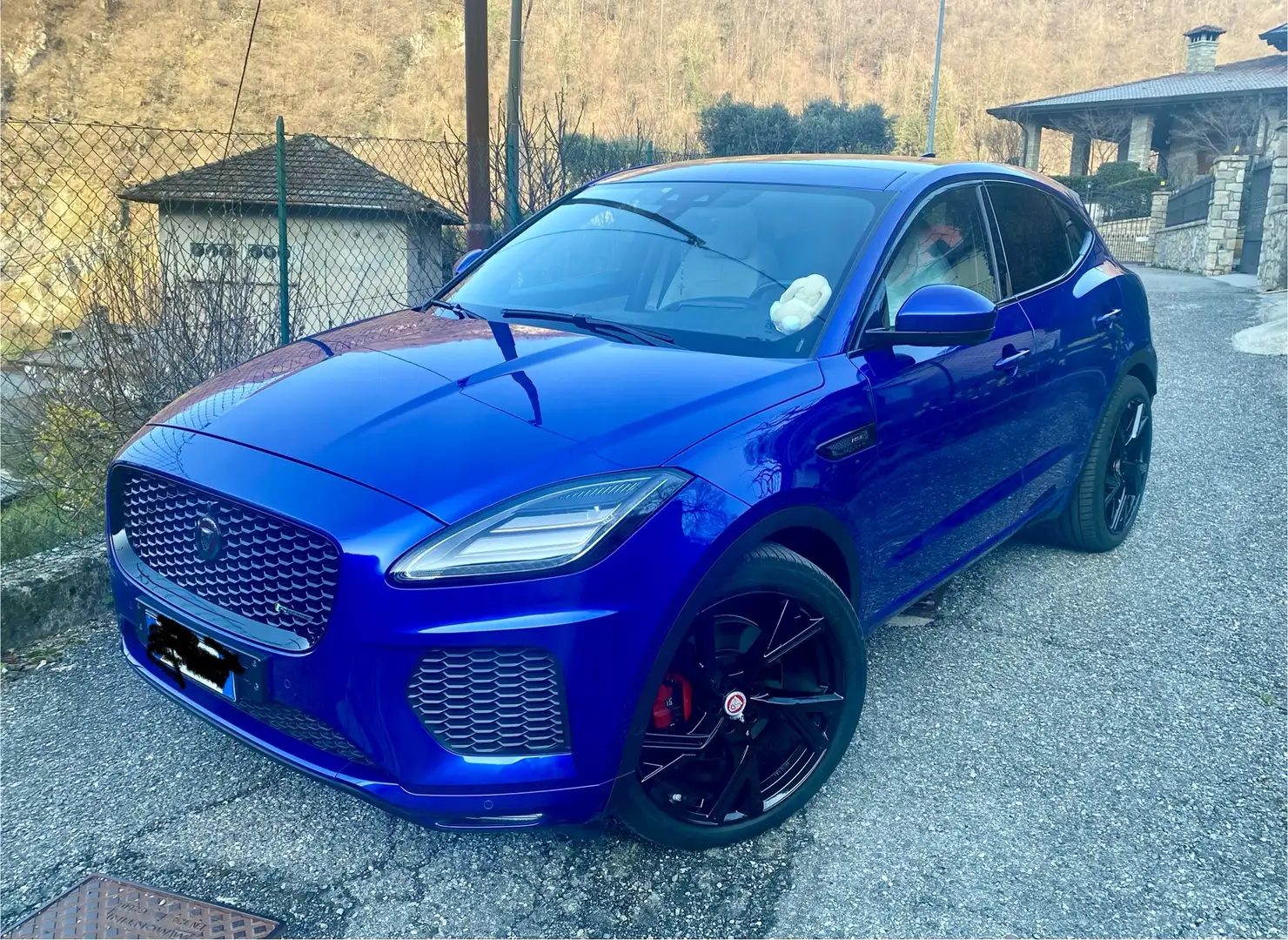 Jaguar E-Pace E-Pace 2.0 i4 R-Dynamic HSE awd 249cv auto Blu/Azzurro - 2