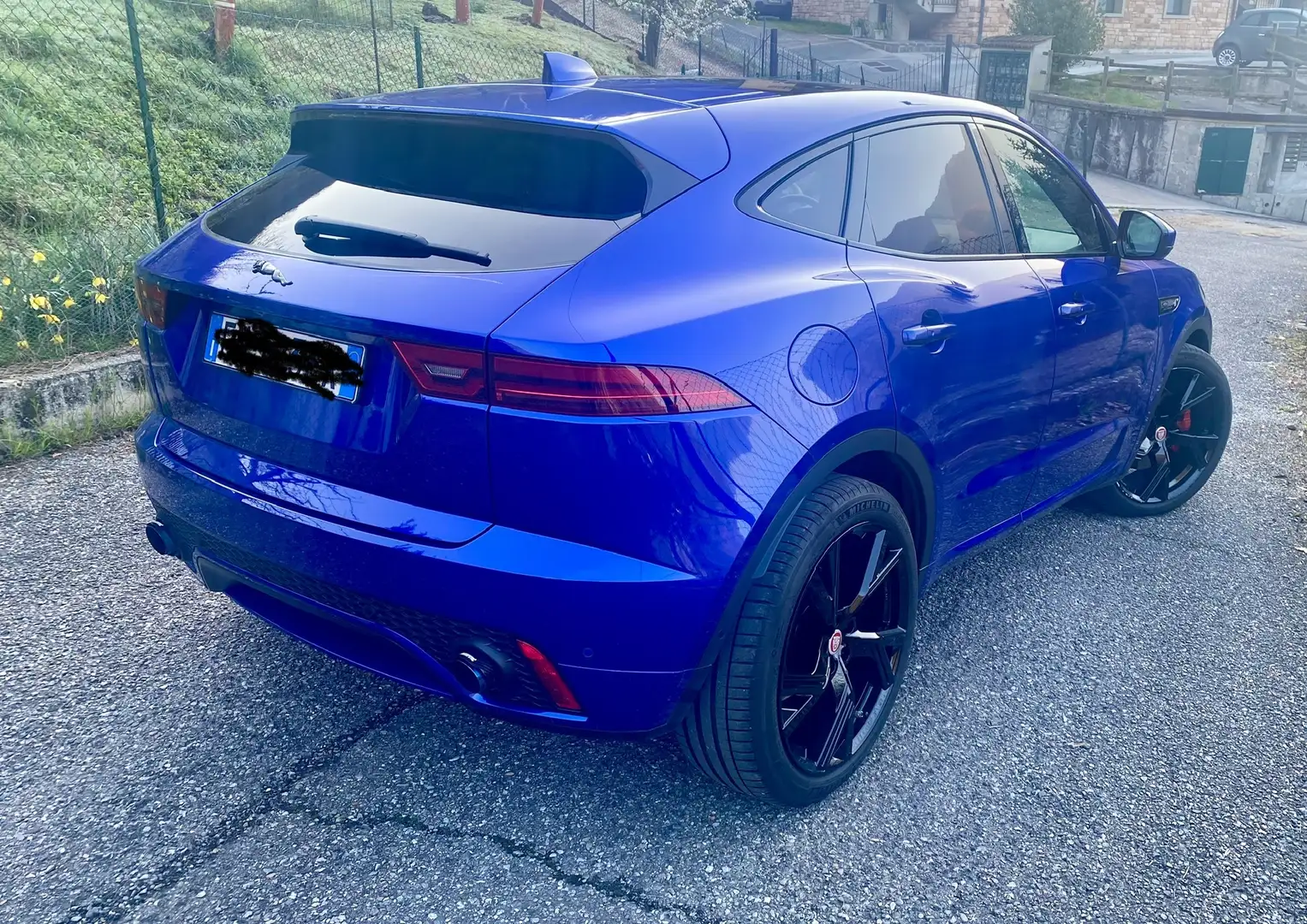 Jaguar E-Pace E-Pace 2.0 i4 R-Dynamic HSE awd 249cv auto Blu/Azzurro - 1