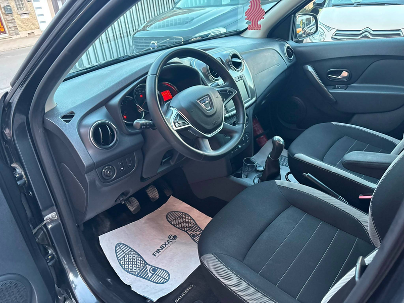 Dacia Sandero Stepway — photo 9