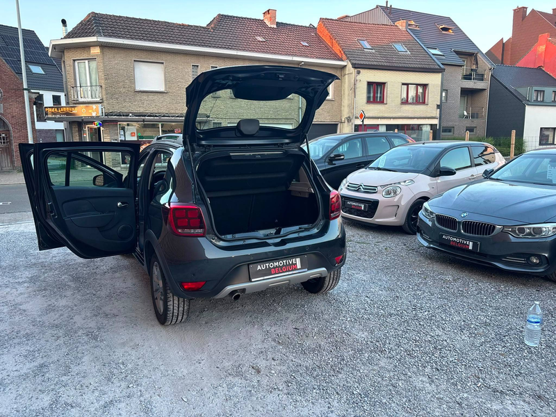 Dacia Sandero Stepway — photo 3