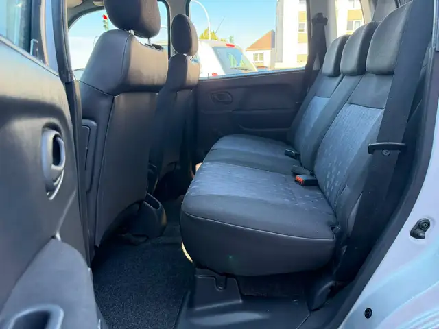Opel Agila view 12