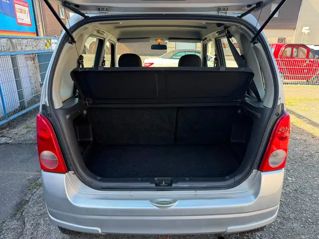 Opel Agila view 9
