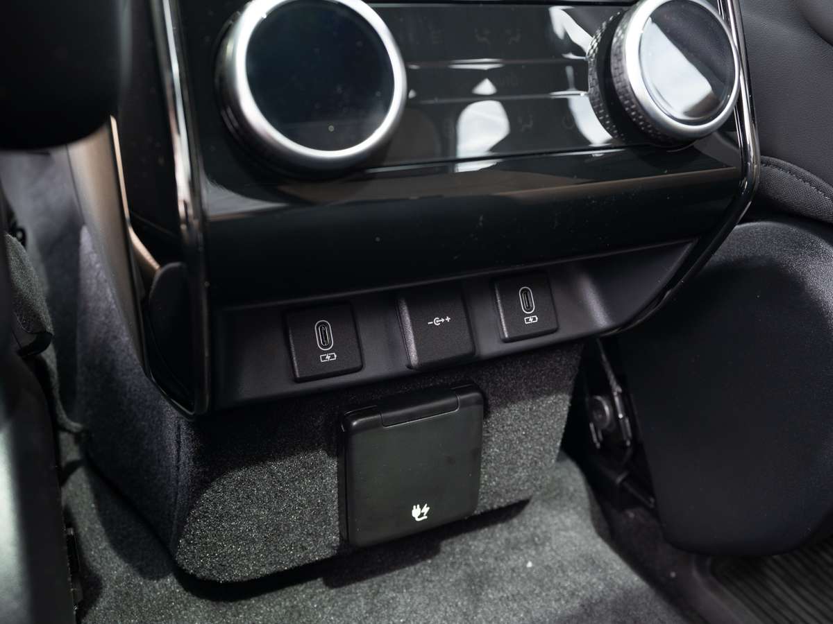 2026 Land Rover Range Rover Sport P530 DYNAMIC SE thumb 19