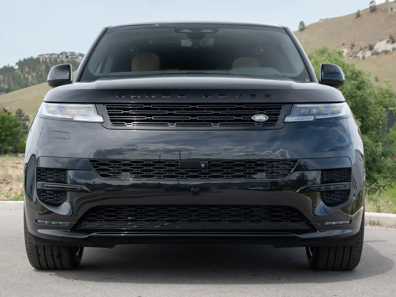 Land Rover Range Rover Sport снимка Land Rover Range Rover Sport
