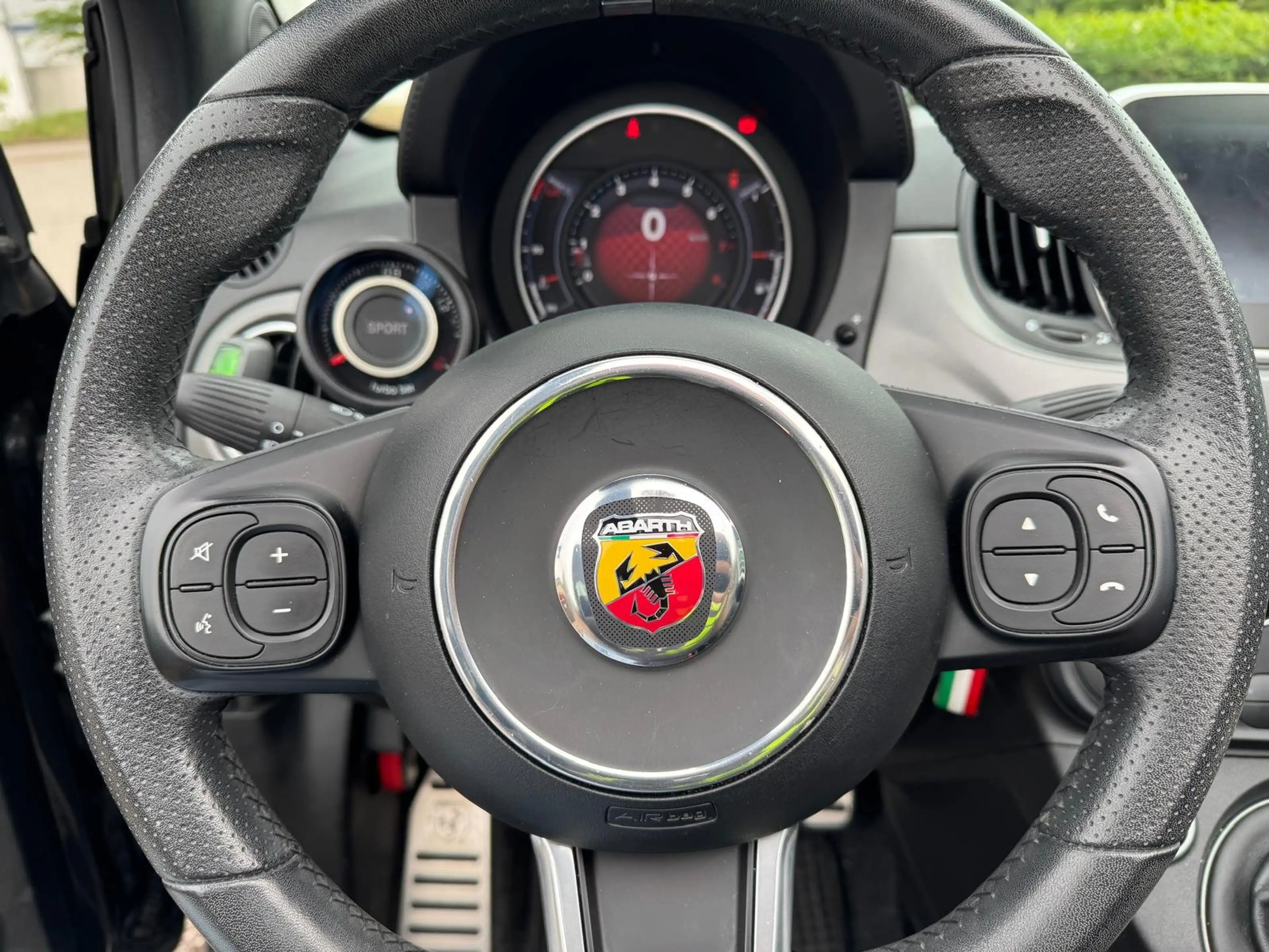 Abarth 500C 595C Pista *Beats*PDC*Bi Xenon*Zahnriemen neu — photo 8