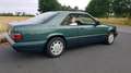 Mercedes-Benz CE 220 W124 Grün - thumbnail 2
