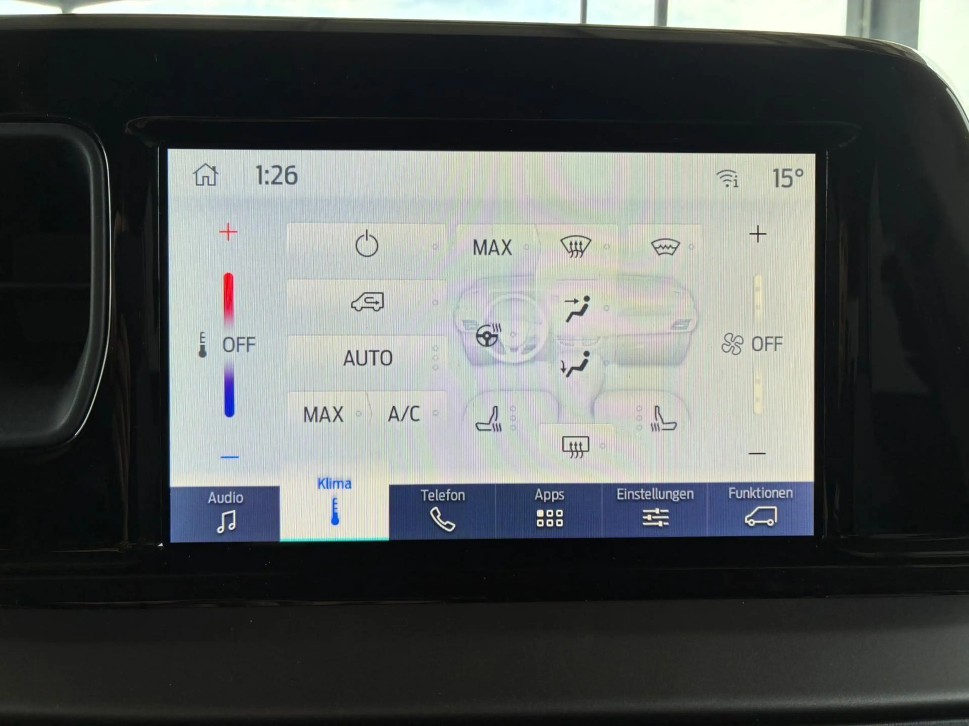 Ford Tourneo Courier Titanium 1.0 Ecoboost AT / PDC V.&H. m. Kamera ... — photo 14