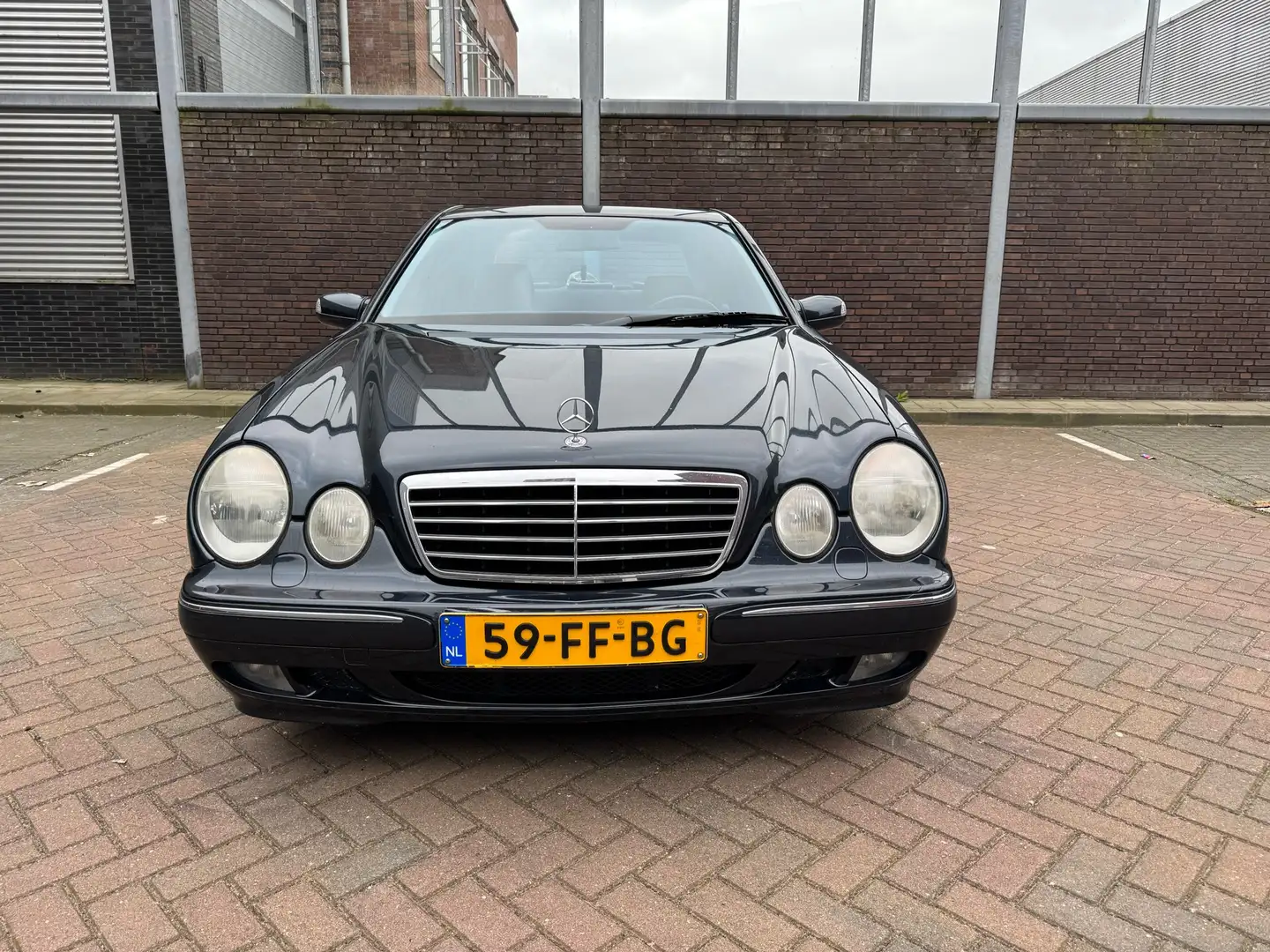 Mercedes-Benz E 240 Avantgarde NW APK NAP CLIMA CRUISE XENON 134000KM Negro - 2