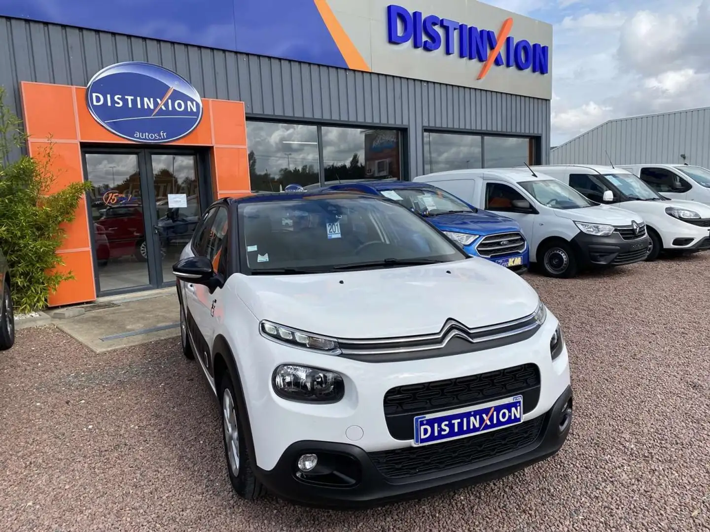 Citroen C3 1.2 PureTech 12V - 82 S\u0026S GRAPHIC + ATTELAGE Blanco - 2