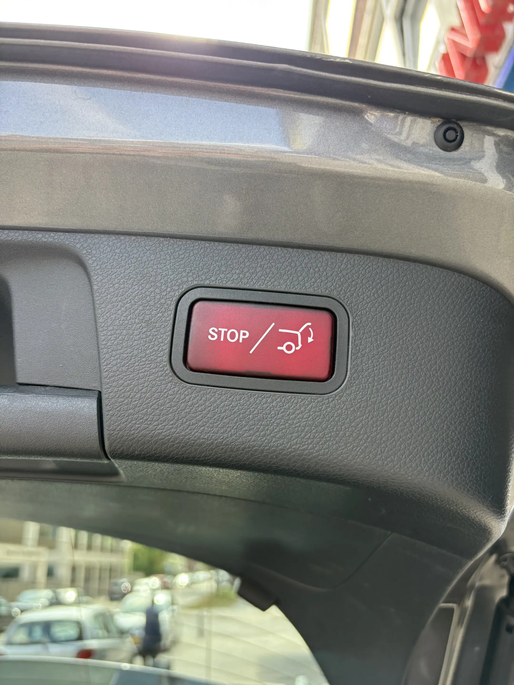 Mercedes-Benz GLA 180 Business Solution AMG NL AUTO/NAP/PANO/FULL OPTION — photo 25