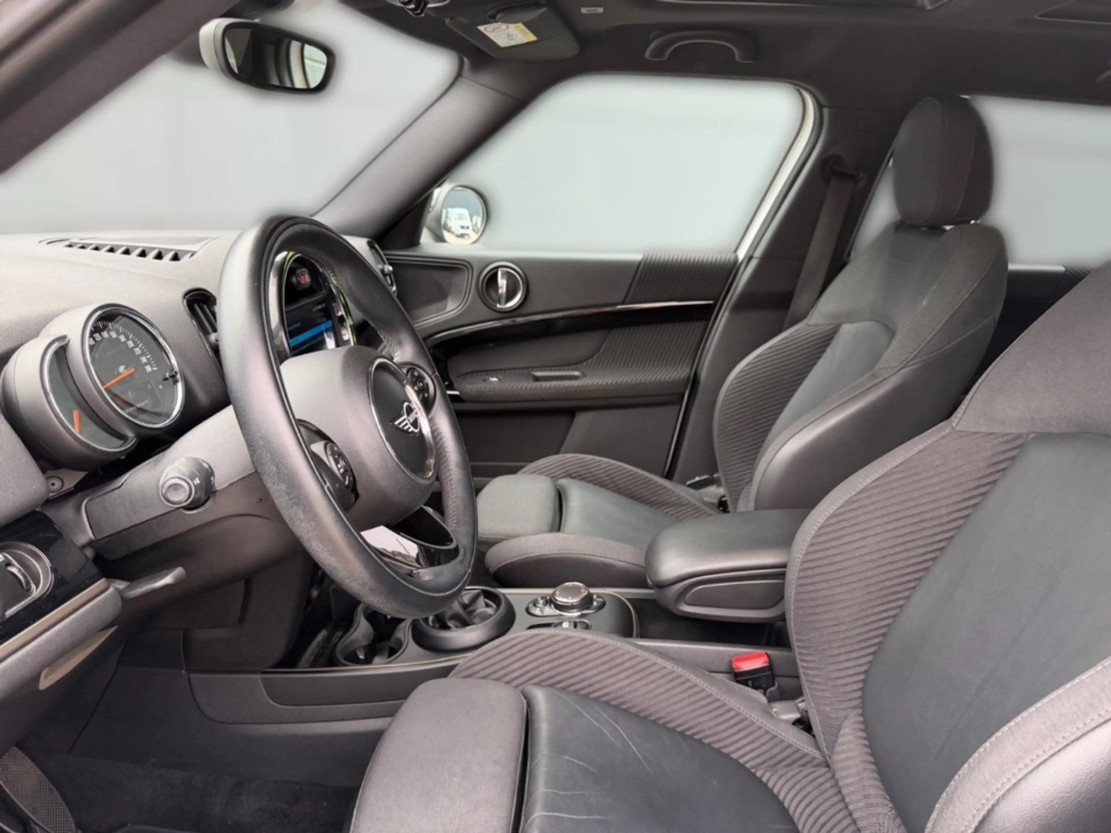 MINI Cooper SE Countryman 1.5l PHEV ALL4 Chilli Con.Nav.Plus Panoramadach Kl — photo 9