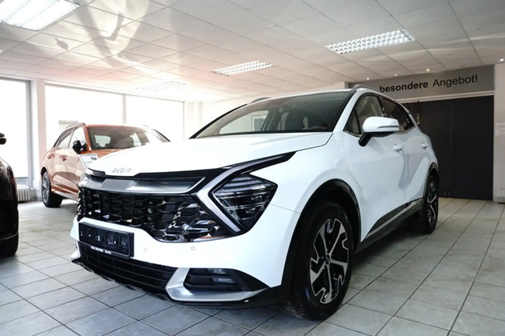 Kia Sportage 1.6 T-GDI 2WD Eco-Dyn. (48V M-H) Spirit Weiß - 2
