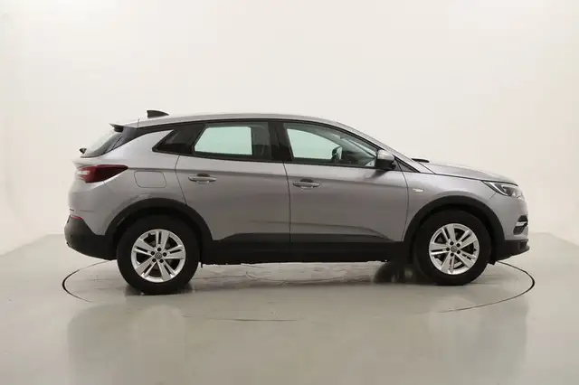 Opel Grandland X view 6