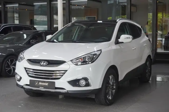 Hyundai iX35 1.6 Comfort 2WD Navi Pano R.Cam SHZ