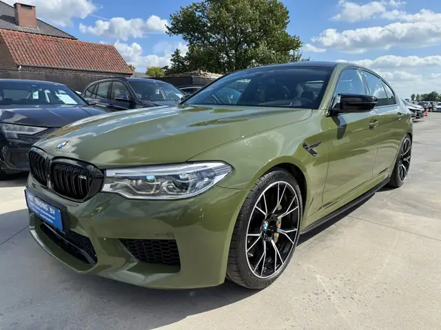 BMW M5 view 9