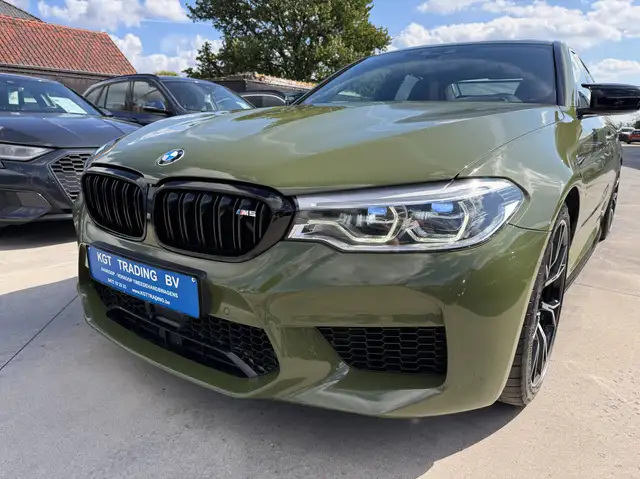 BMW M5 view 10