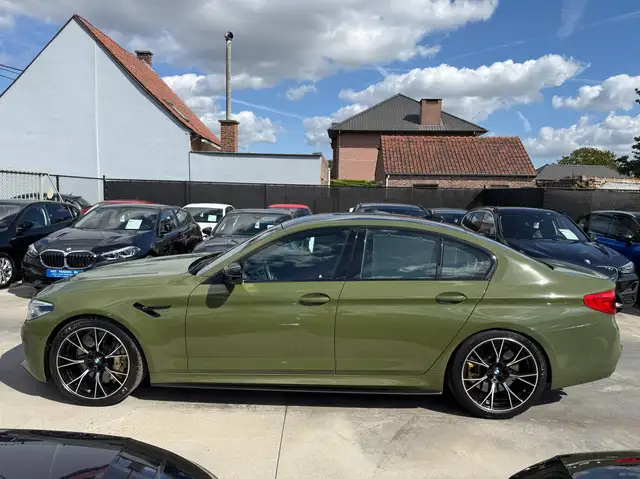 BMW M5 view 8