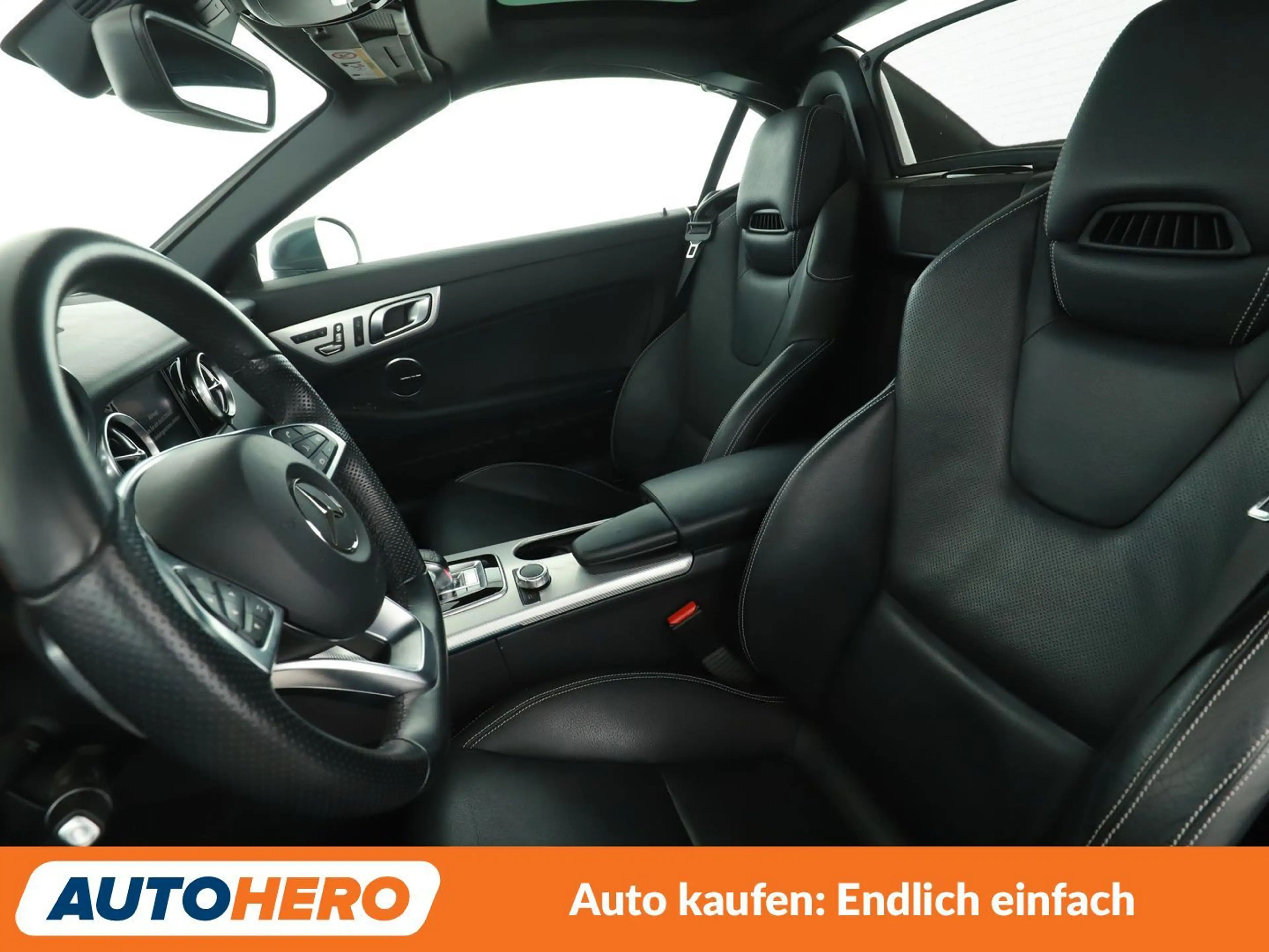 Mercedes-Benz SLC 300 AMG Line Aut.*NAVI*PDC*SHZ*TEMPO* — photo 10