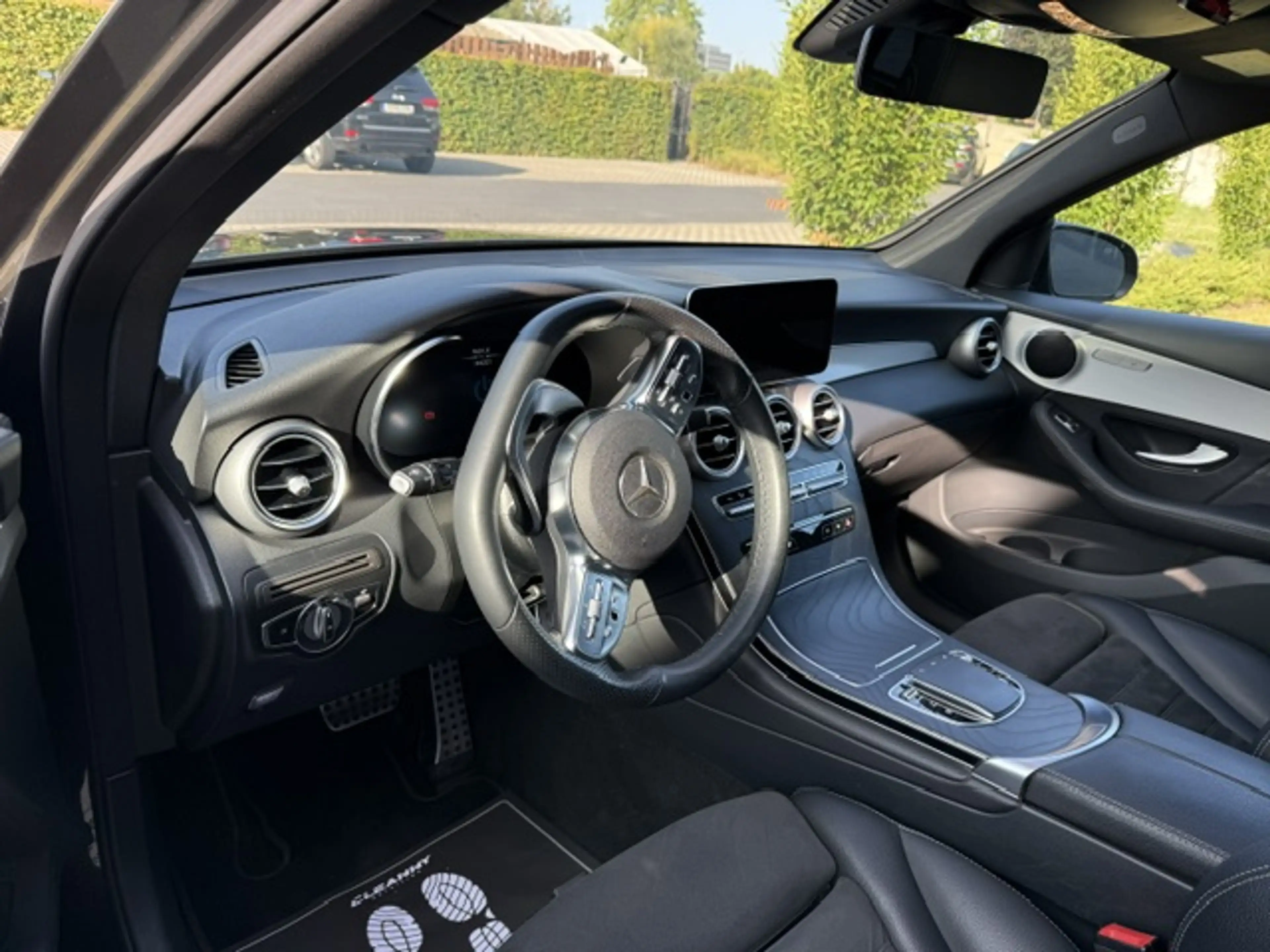 Mercedes-Benz GLC 300 GLC 300 de 4-Matic AMG — photo 14
