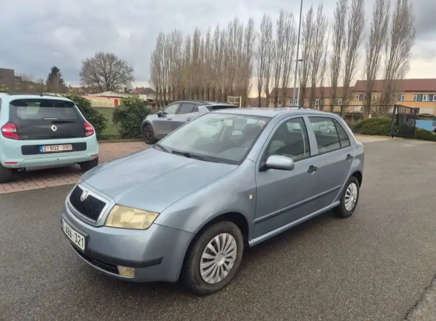 Skoda Fabia Fabia 1.4i AUTOMATIQUE PRÊTE A IMMATRICULÉ Grijs - 1