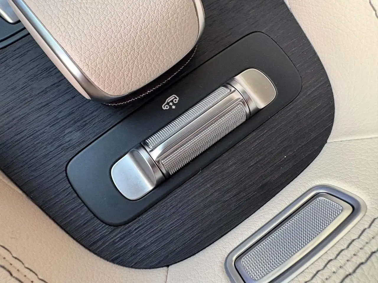 Mercedes-Benz GLE de 4Matic Plug-in Hybrid Coupé Premium Plus., миниатюра 18