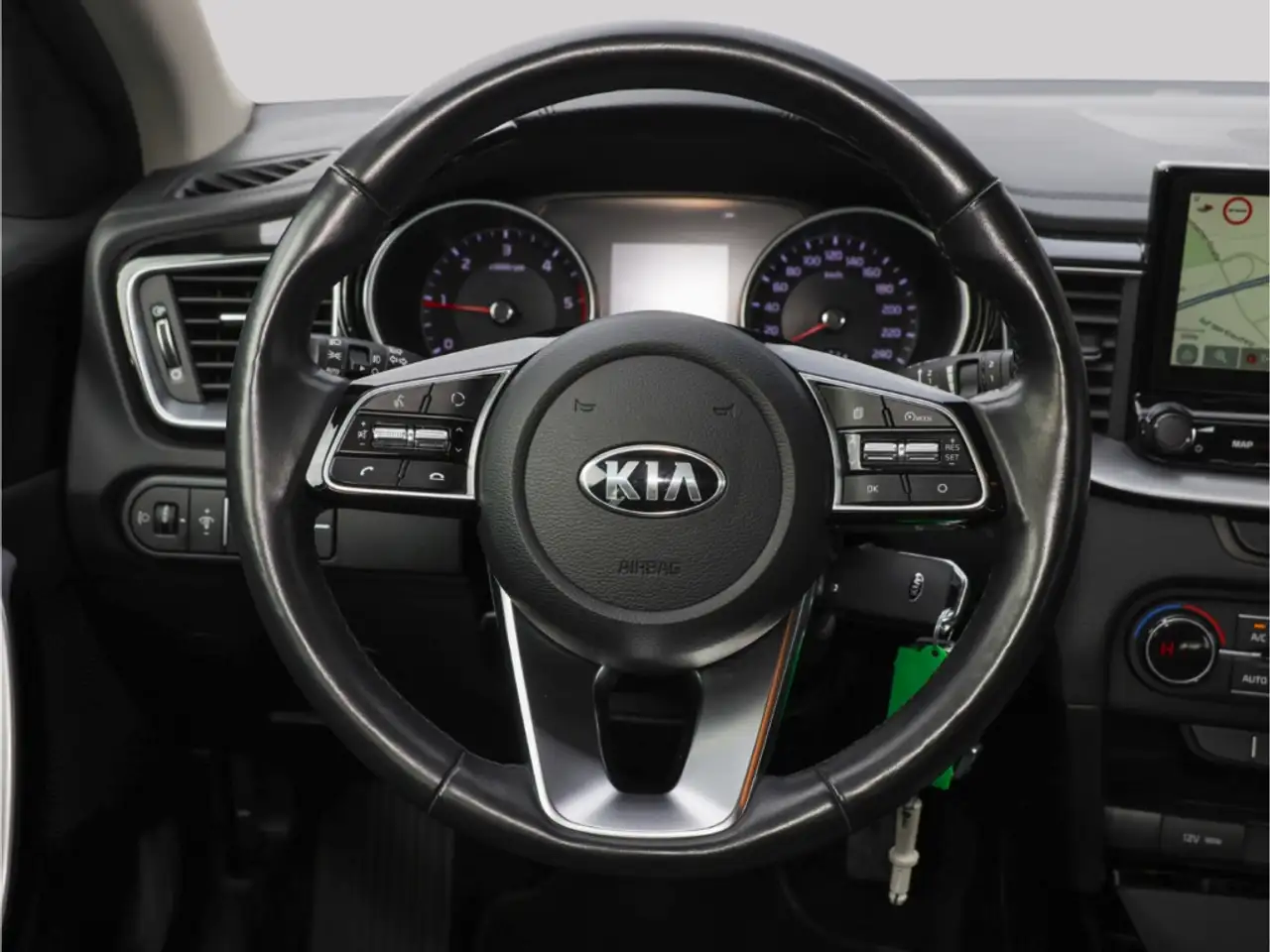 Kia Ceed Vision 1.6 CRDi Mild Hybrid 6-Gang Navi Kamera, миниатюра 10