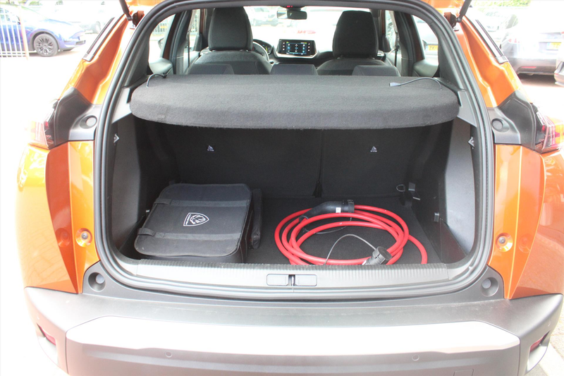 Peugeot e-2008 EV 50kWh *Active* | SOH 100% | 3 Fase | Carplay | — photo 19