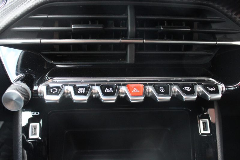 Peugeot e-2008 EV 50kWh *Active* | SOH 100% | 3 Fase | Carplay | — photo 13