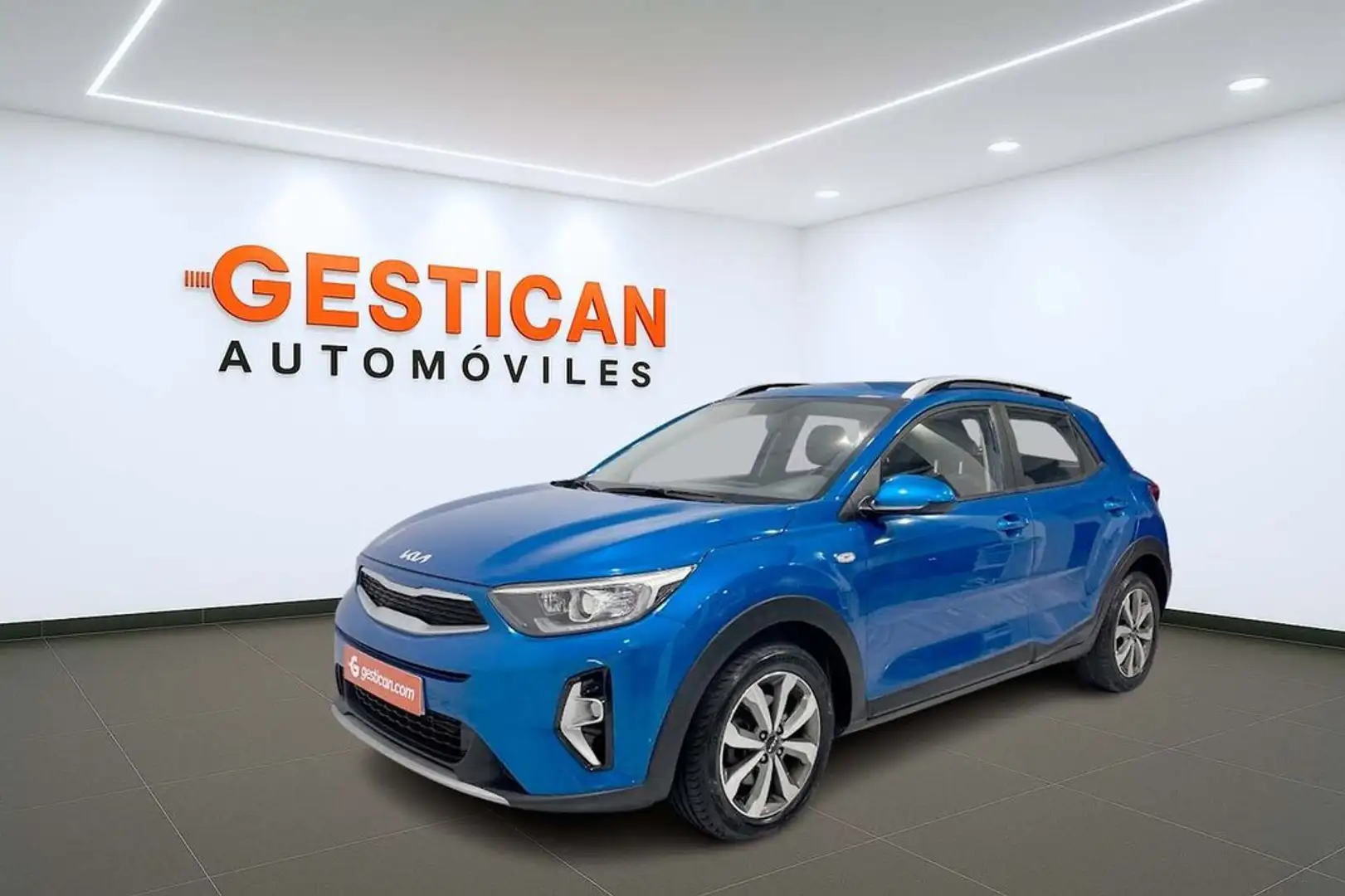 Kia Stonic 1.0 T-GDI 74KW 100CV Blau - 1