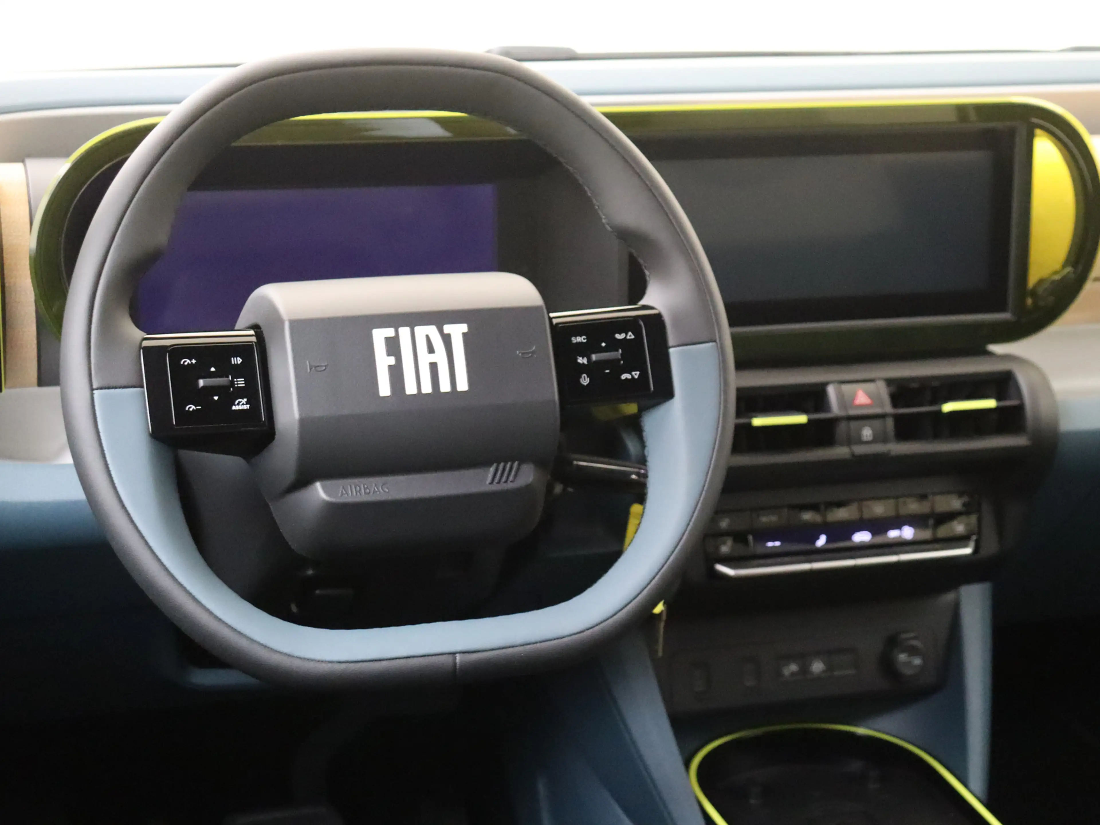 Fiat Grande Panda La Prima 11 kW 44 kWh | Winter Pakket | Camera | C — photo 6