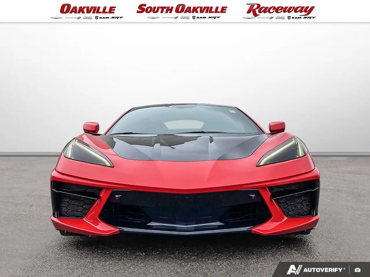 Chevrolet Corvette снимка Chevrolet Corvette