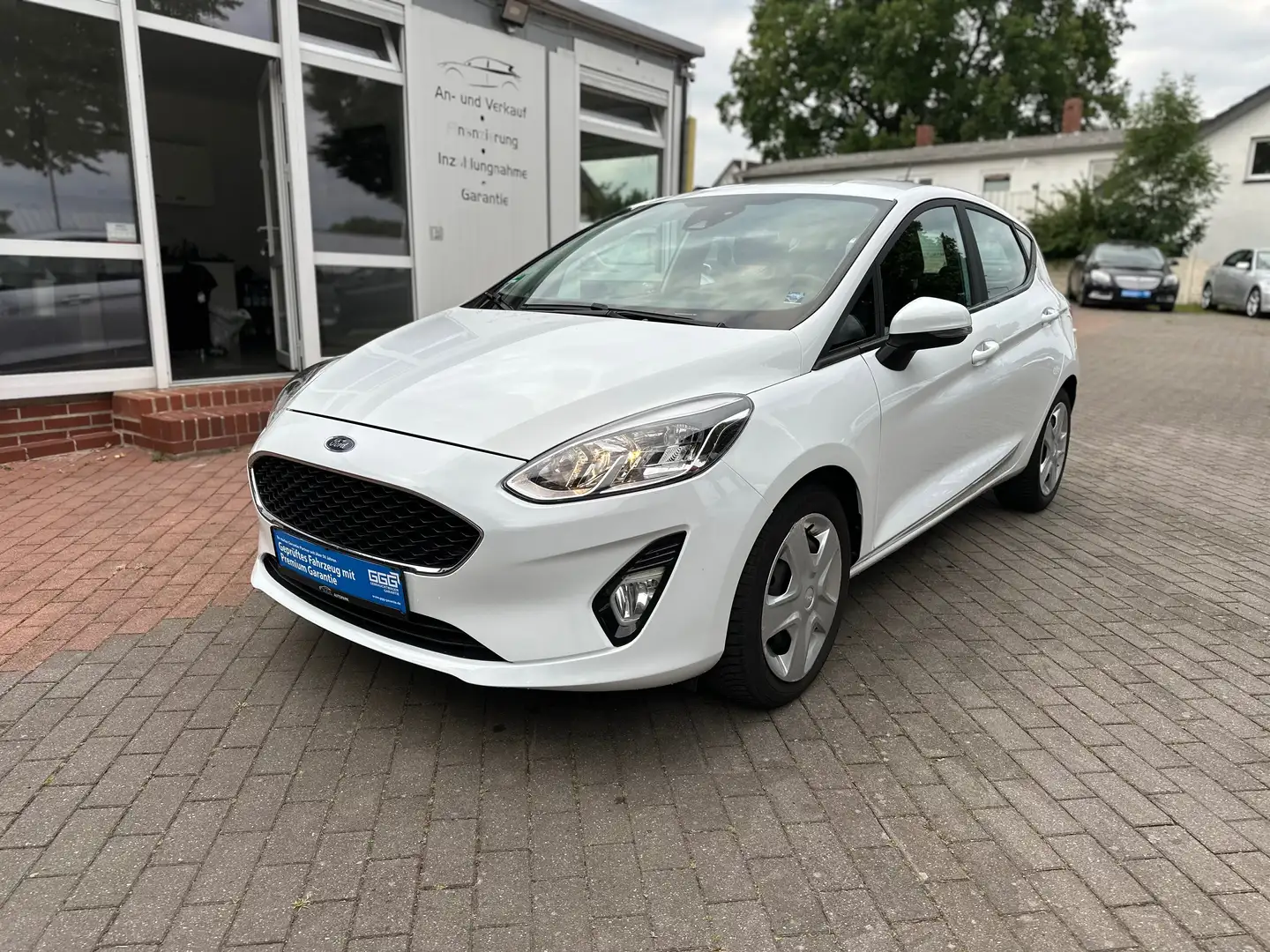 Ford Fiesta Cool Touch*Sitzh*TÜV & Service Neu *Garantie* Blanc - 1