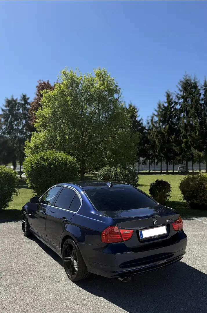 BMW 318 318d Österreich-Paket Aut. - 2