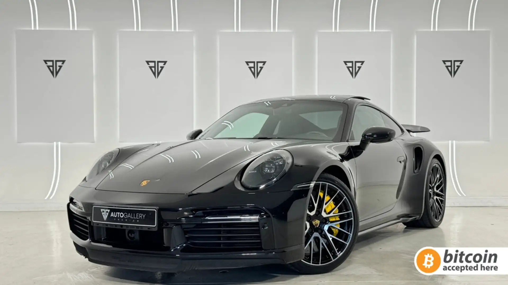 Porsche 992 Turbo S Coupé PDK Negro - 1