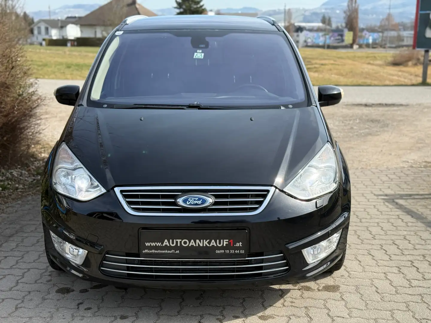 Ford Galaxy Titanium 2,2 TDCi DPF Aut.**200PS**NAVI**PANO** Schwarz - 2