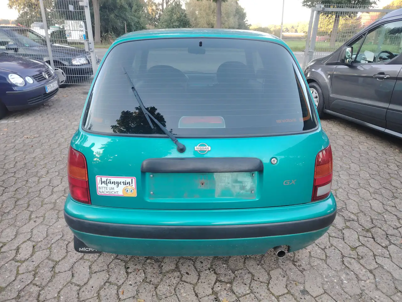 Nissan Micra 1.0 GX / Klimaanlage / Automatikgetriebe /, foto 3