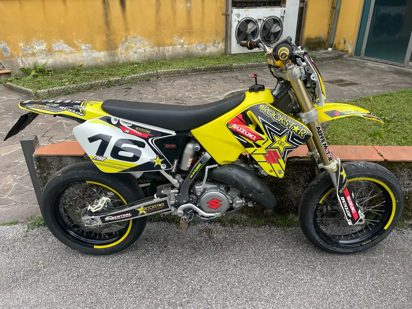 Suzuki RM 125 - 2