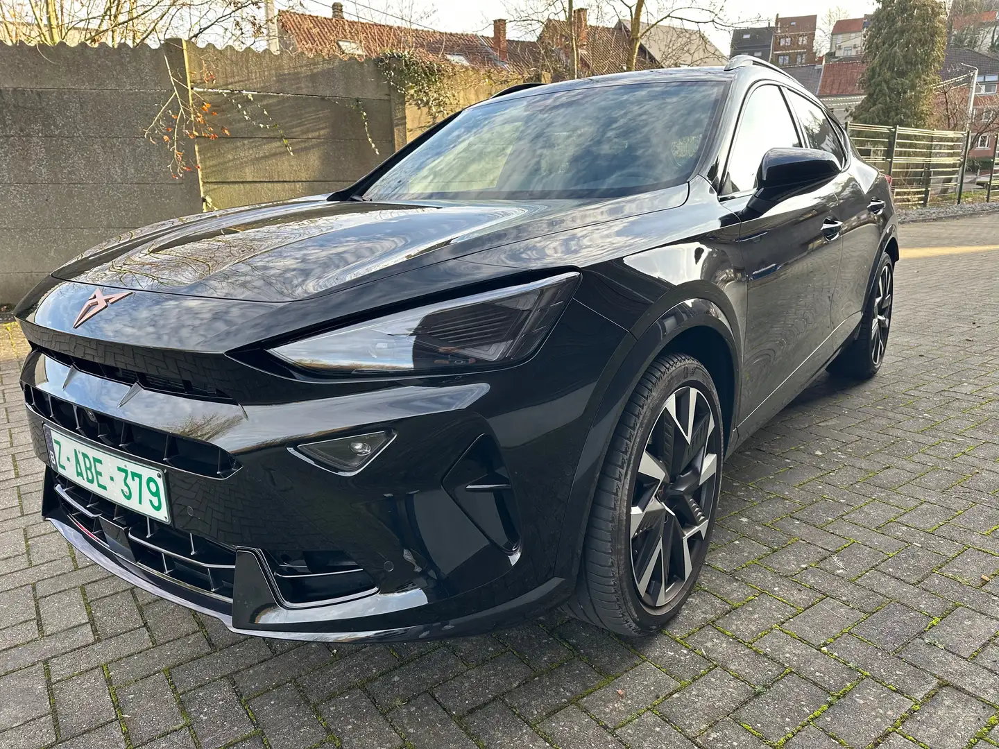 CUPRA Formentor VZ5 2.0 TSI 333 cv 4x4 DSG7 (Golf R moteur) Noir - 2